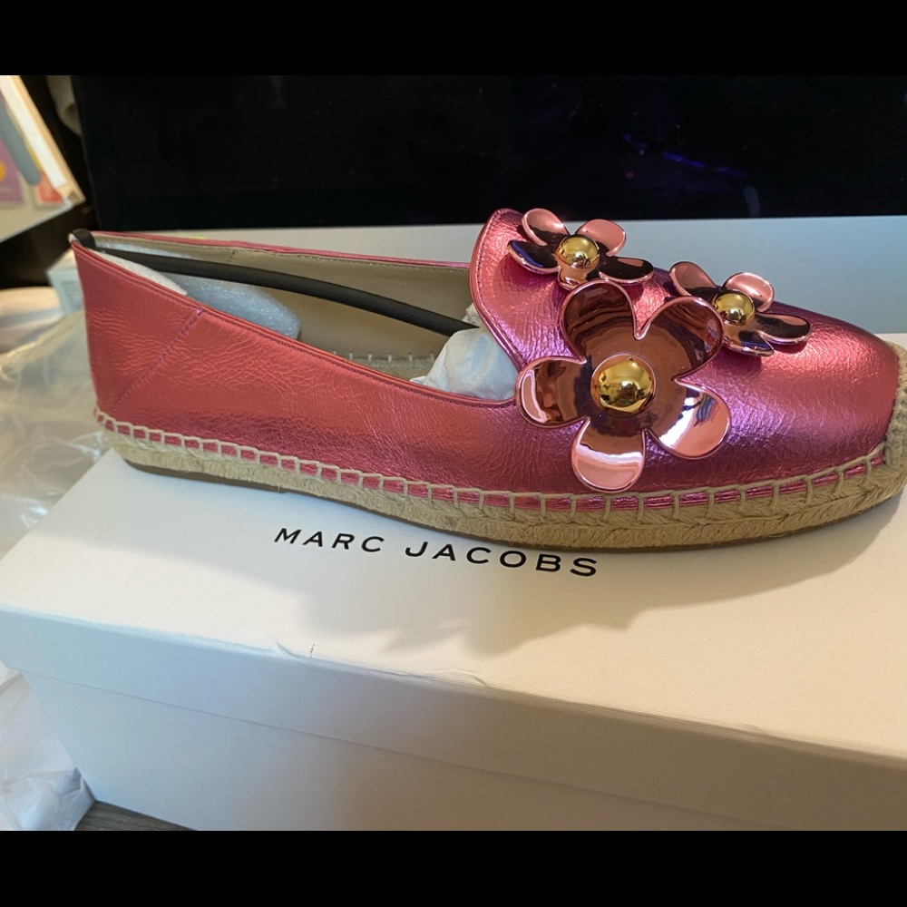 NWT Marc Jacobs Daisy Flat Espadrille FuchsiaPink